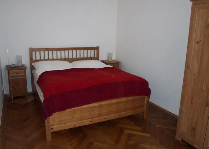 Apartment Hirsch I
